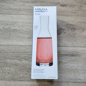 Mikasa Berlin Carafe Fine European Crystal 40oz Pinstripe Line Nwt